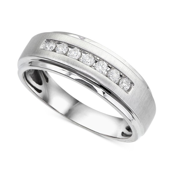 Men's 7- Wedding Band (1/4 ct. ) in 10k Gold